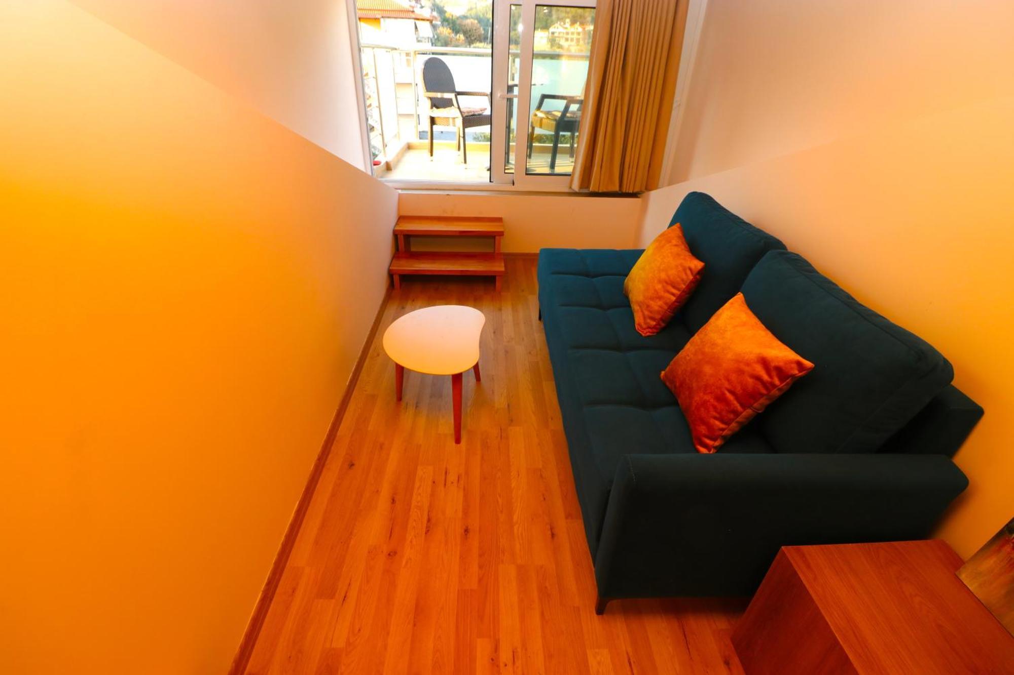 Fegi Rooms Himare Bagian luar foto