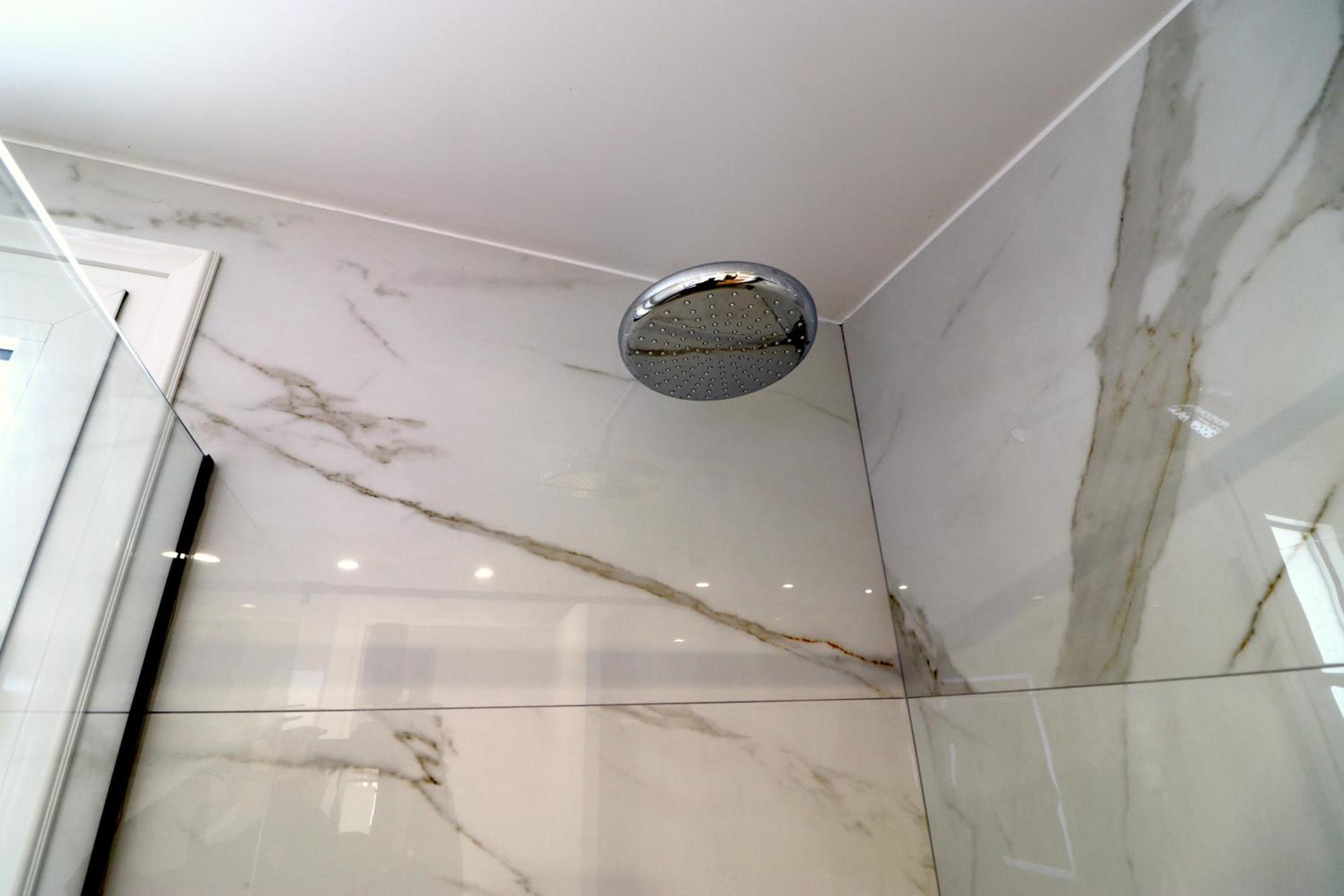 Fegi Rooms Himare Bagian luar foto